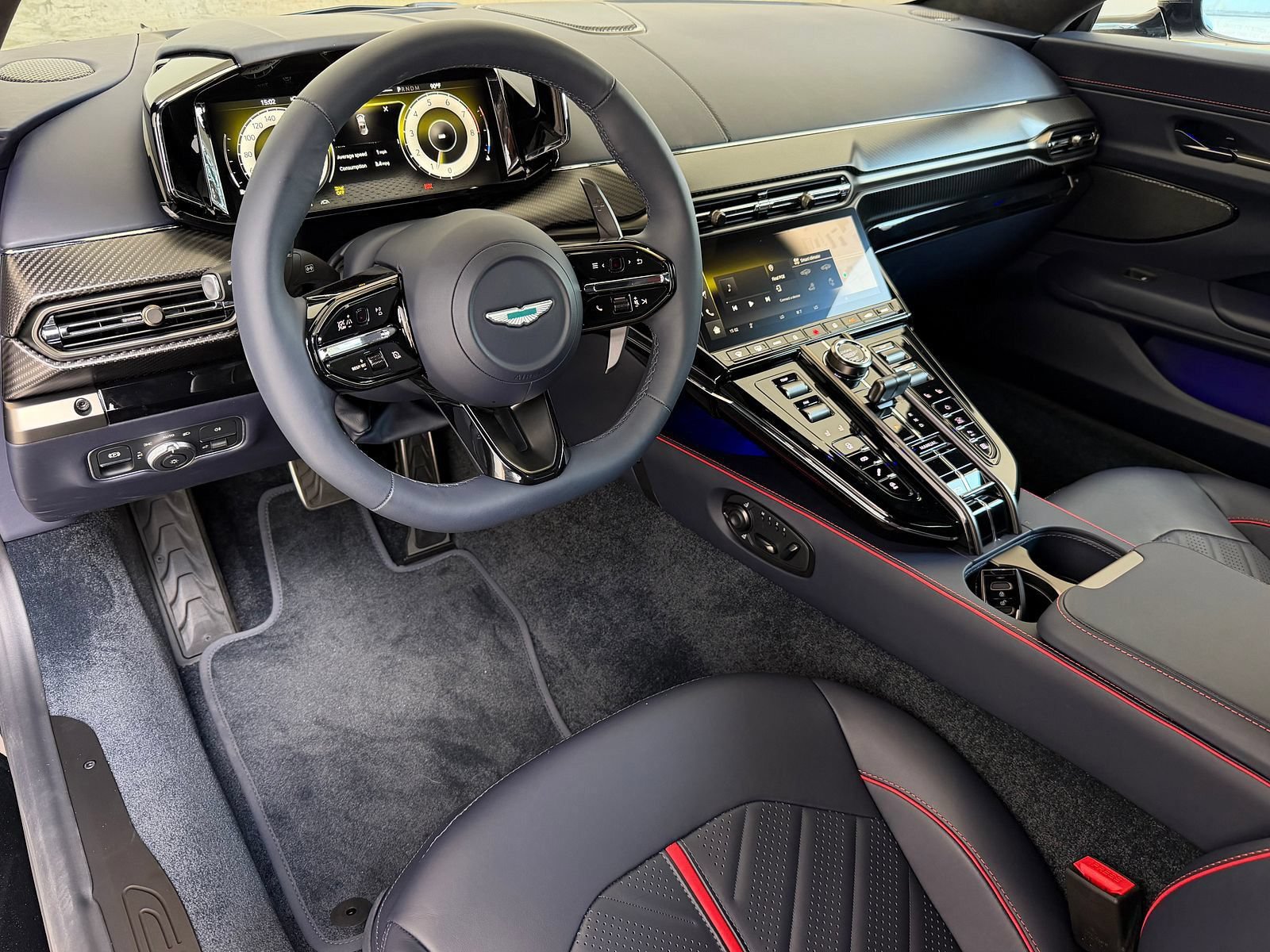 New 2026 Aston Martin V8 Vantage S RWD image 3