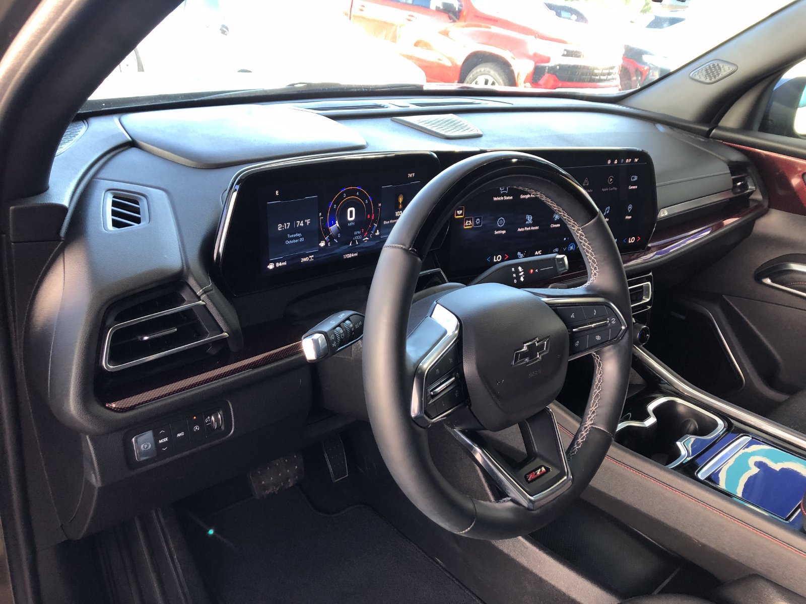 Used 2024 Chevrolet Traverse Z71 w/ Enhanced Driving Package AWD/4WD image 18