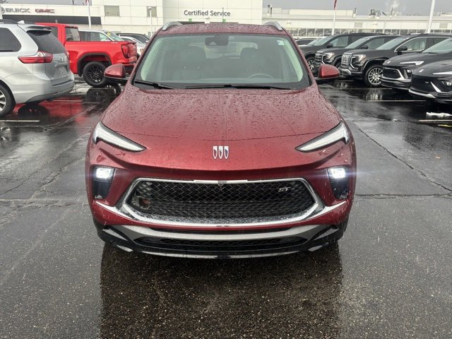 Used 2024 Buick Encore GX Sport Touring w/ Comfort Package image 2