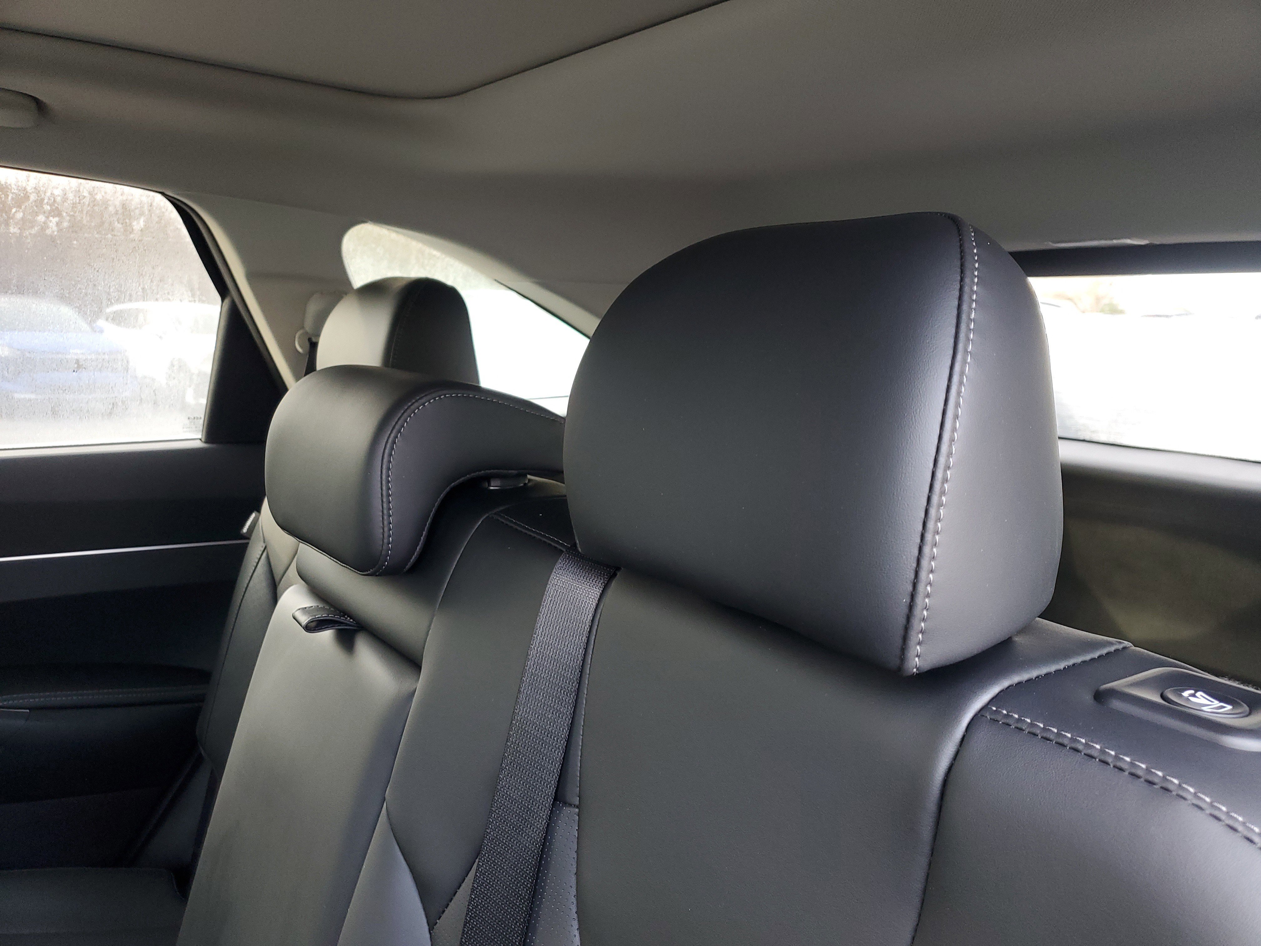 New 2026 Kia Sorento S w/ S Panoramic Sunroof Package FWD image 9
