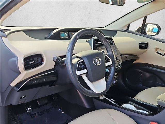 Used 2016 Toyota Prius Three FWD image 10