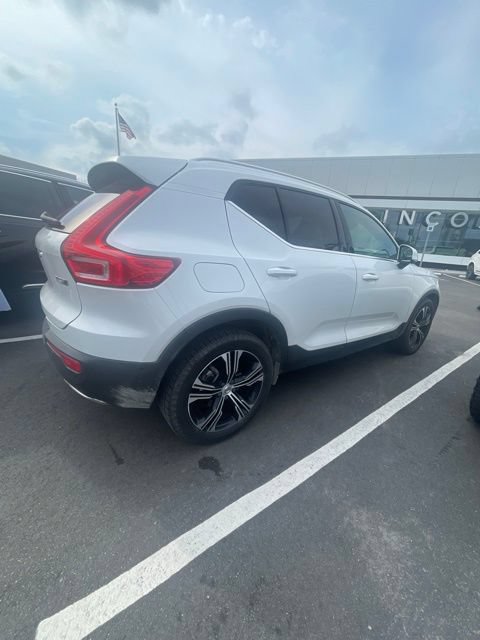 Used 2020 Volvo XC40 T5 Inscription AWD/4WD image 4