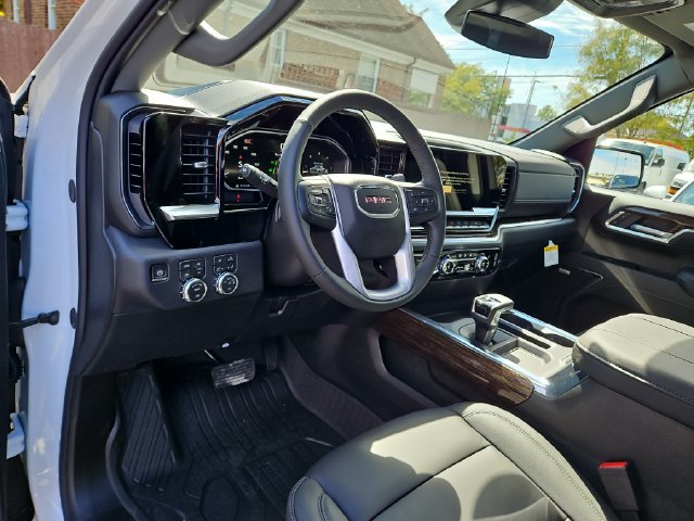 New 2026 GMC Sierra 1500 Elevation w/ Elevation Premium Package AWD/4WD image 17