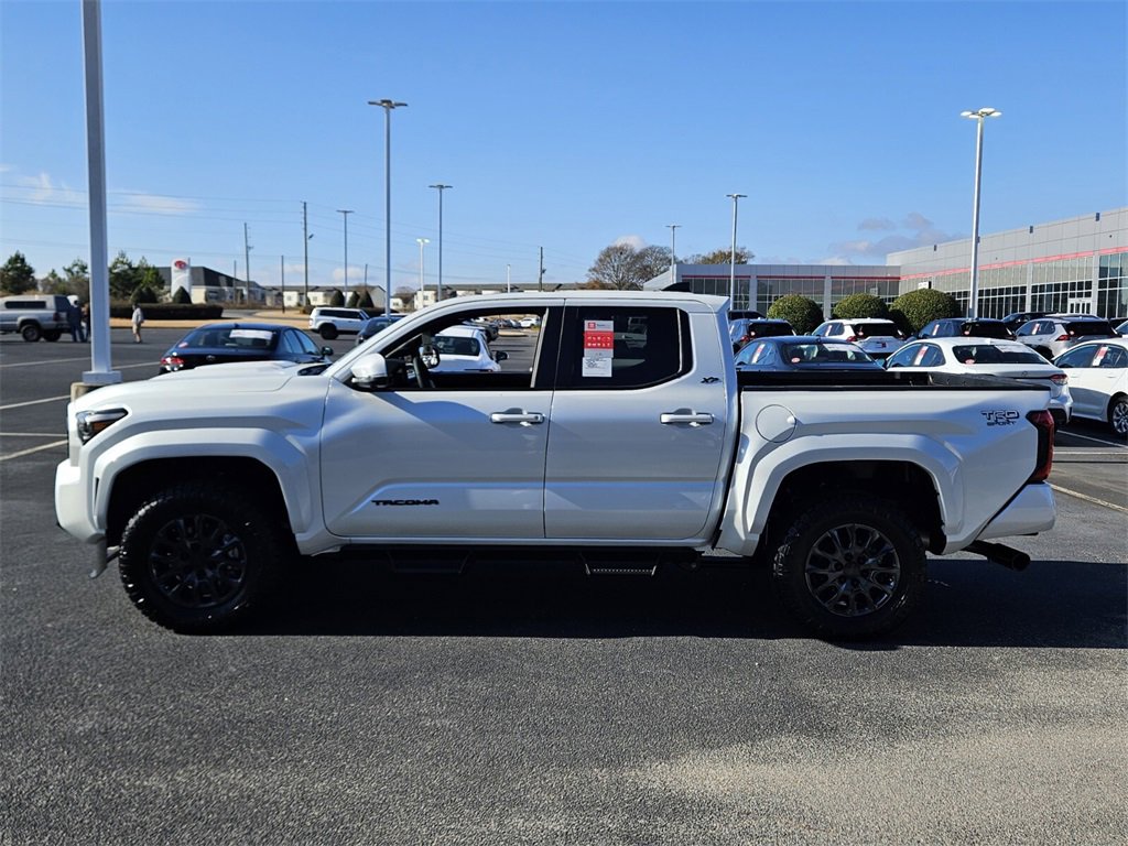 New 2026 Toyota Tacoma TRD Sport image 4