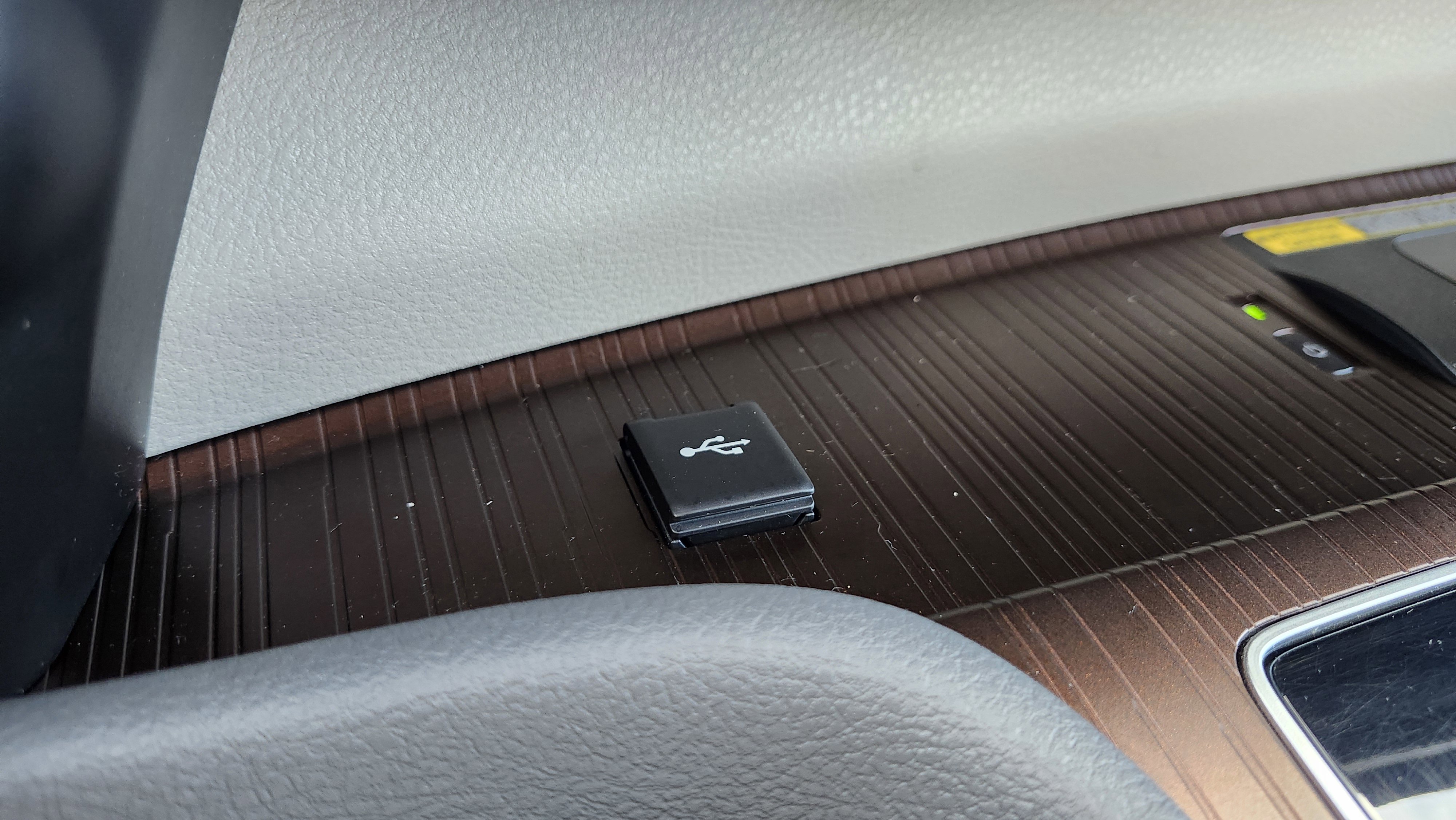 Used 2024 Toyota Sienna XLE w/ XLE Plus Package image 34