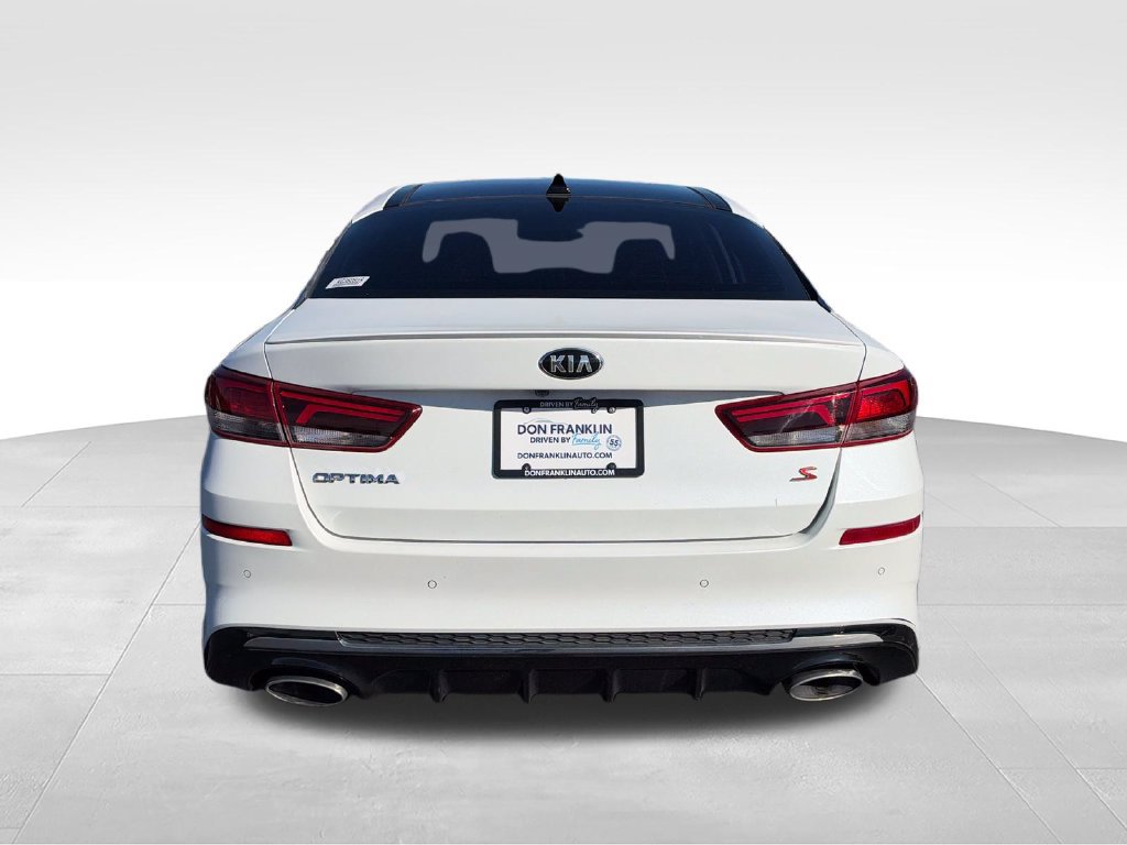 Used 2019 Kia Optima S w/ S Panoramic Sunroof Package FWD image 4