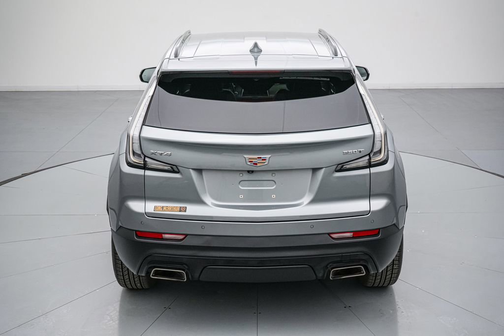 Used 2023 Cadillac XT4 Sport FWD image 6