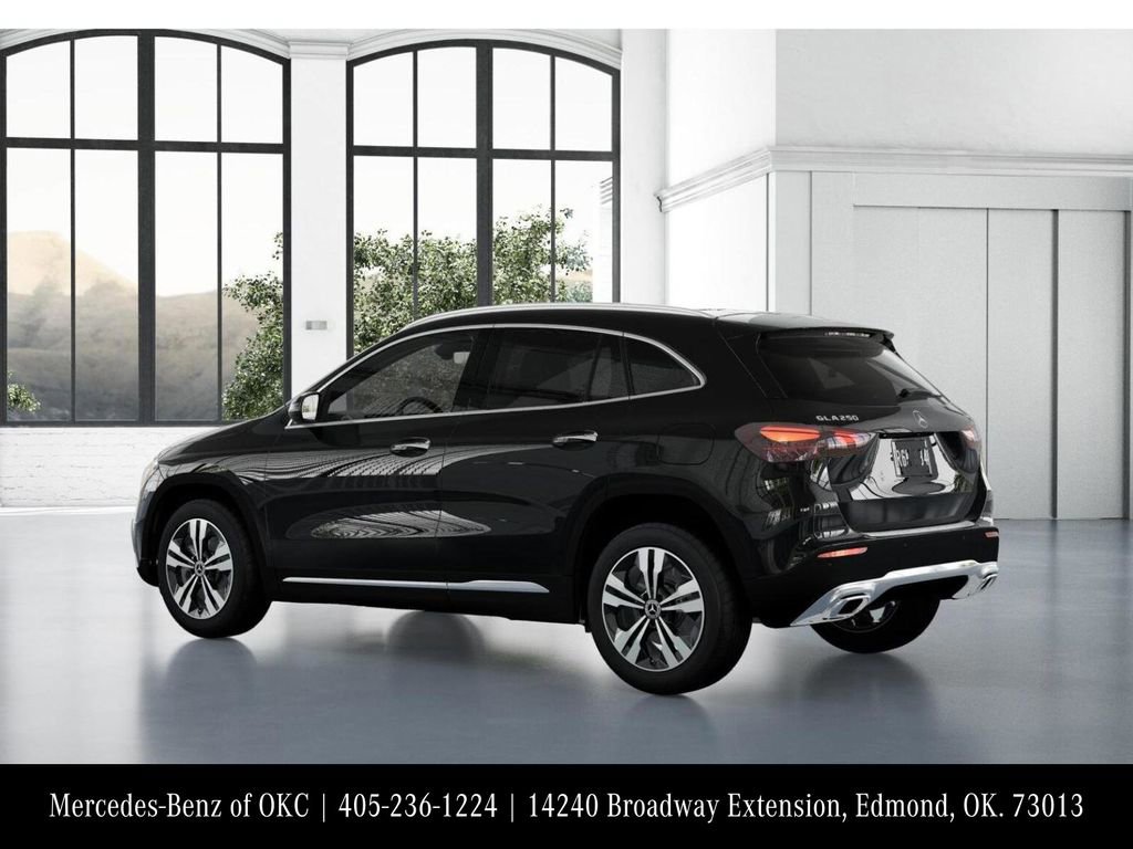 Used 2026 Mercedes-Benz GLA 250 4MATIC image 30