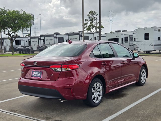 Used 2026 Toyota Corolla LE FWD image 5