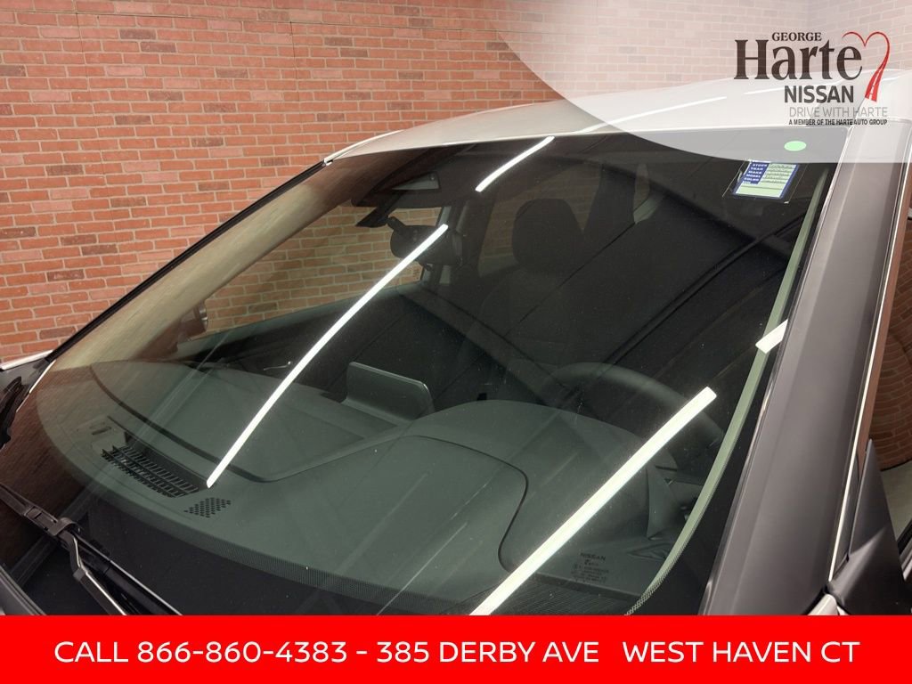 Certified 2025 Nissan Rogue SV image 58