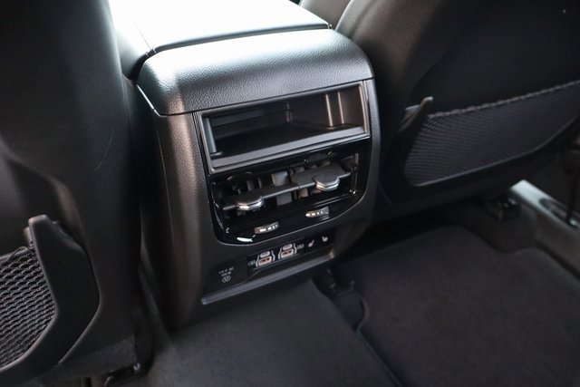 New 2025 Jeep Grand Cherokee Limited w/ Luxury Tech Group II image 41