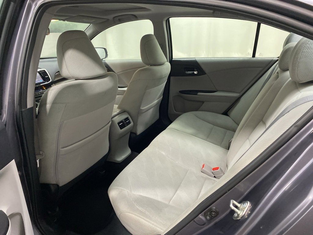 Used 2016 Honda Accord EX image 14