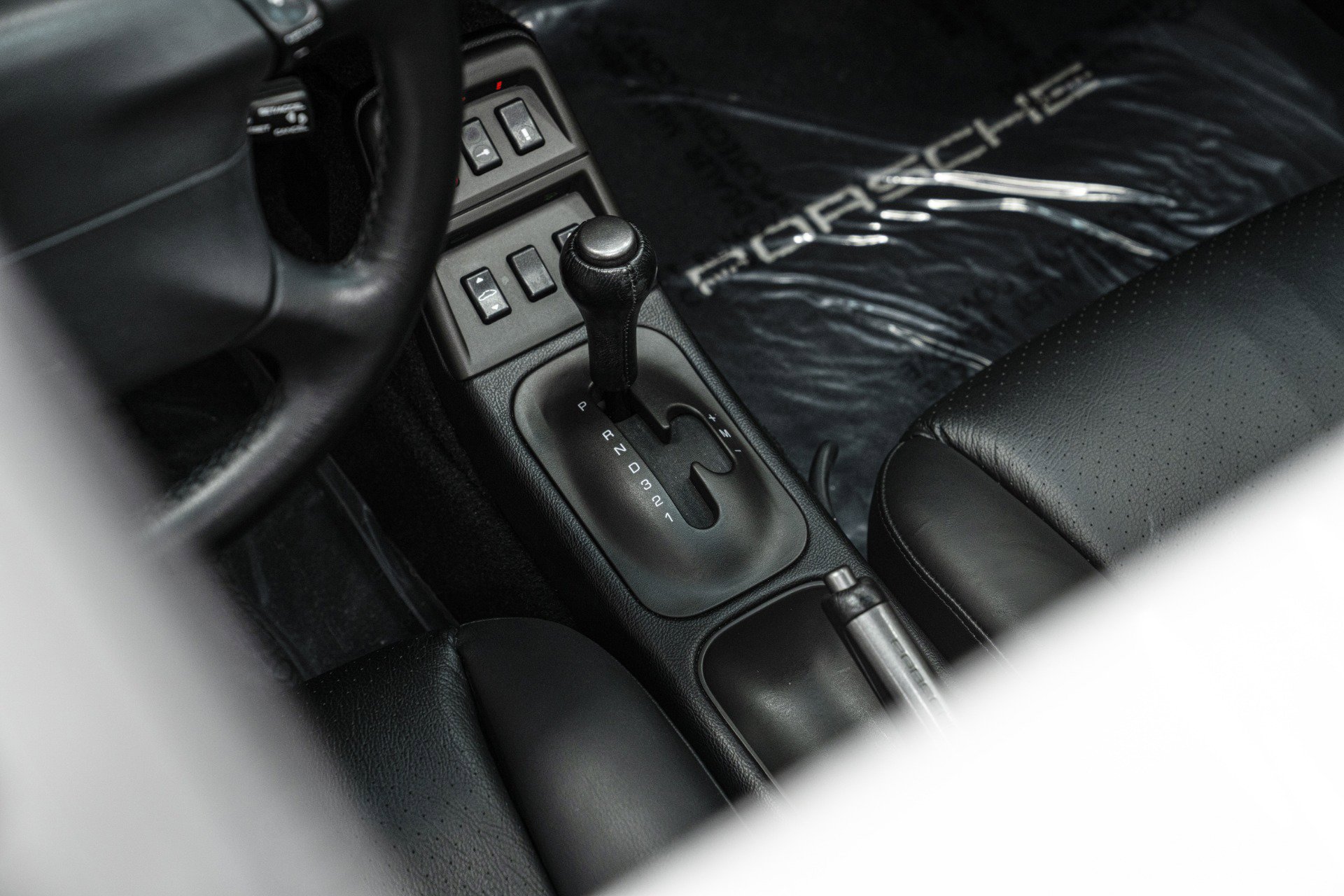 Used 1998 Porsche 911 GT3 RS image 32