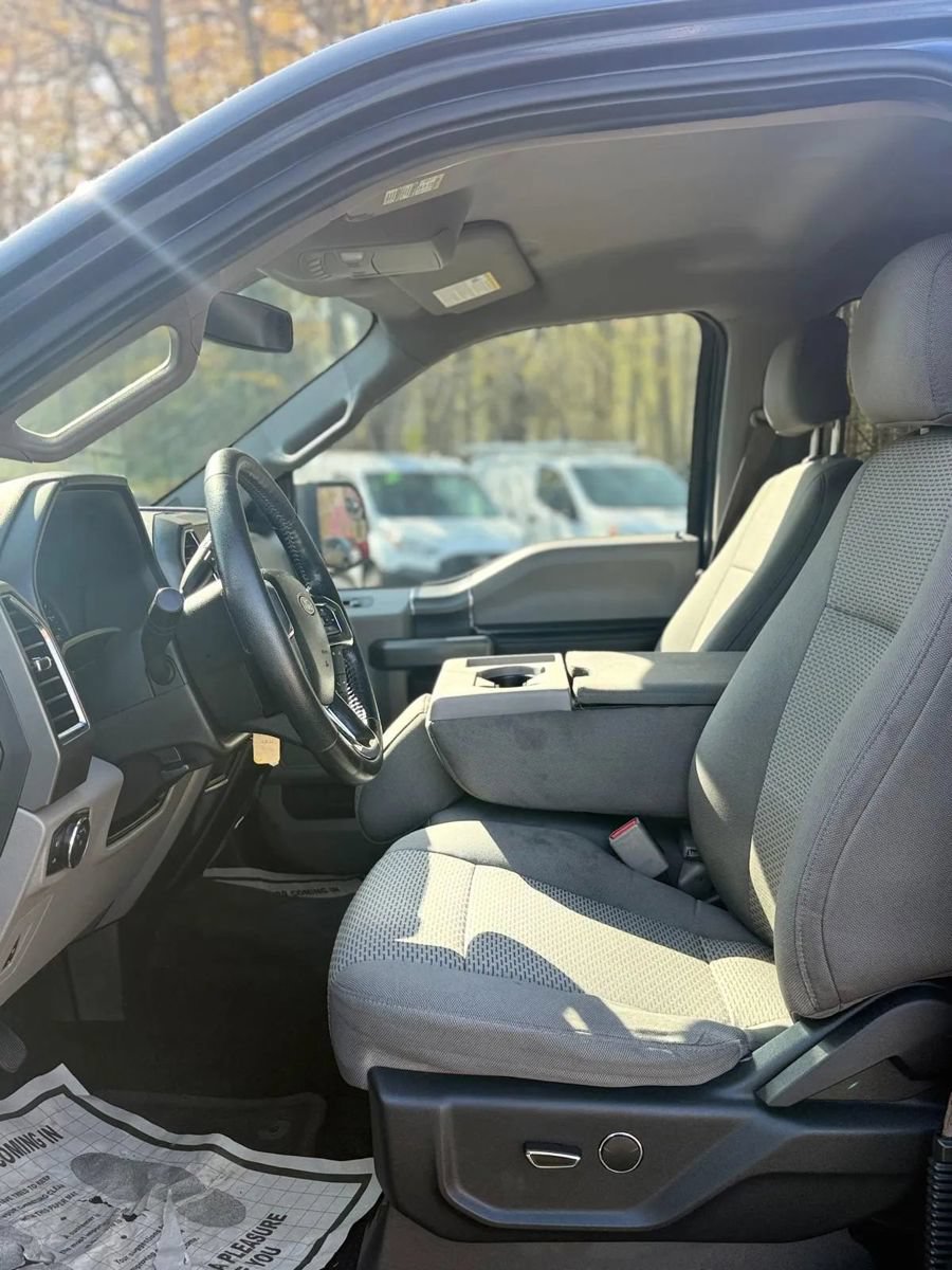 Used 2016 Ford F150 XLT w/ Equipment Group 301A Mid AWD/4WD image 17
