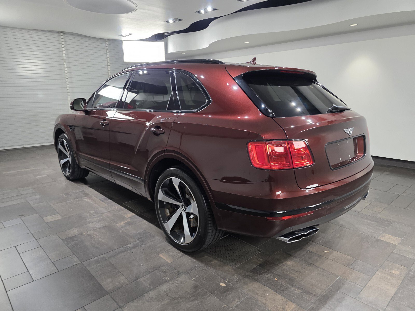 Used 2019 Bentley Bentayga AWD/4WD image 4