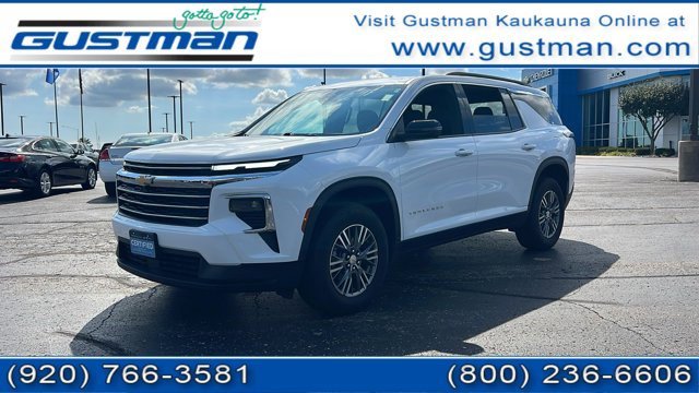 Certified 2025 Chevrolet Traverse LT image 1