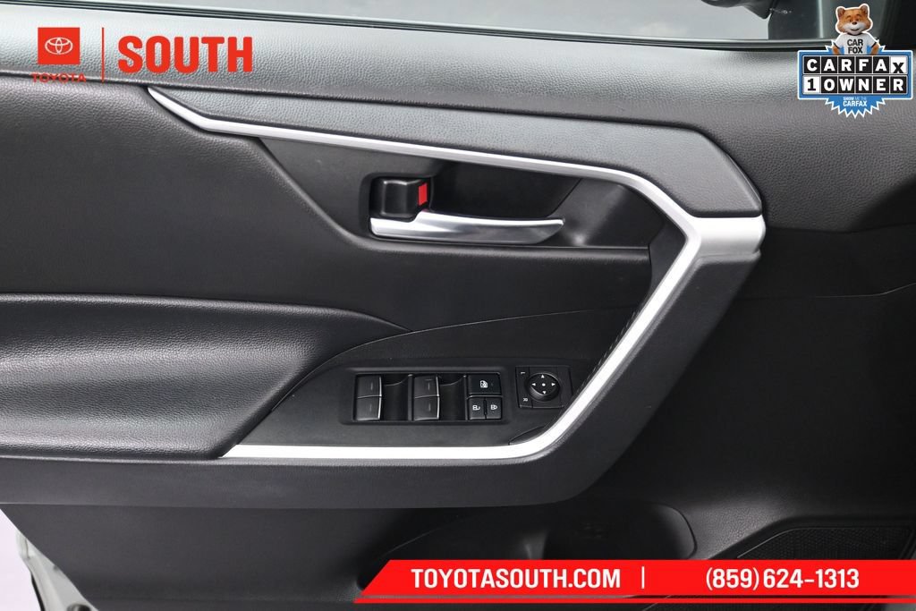 Used 2022 Toyota RAV4 XLE w/ Convenience Package AWD/4WD image 24