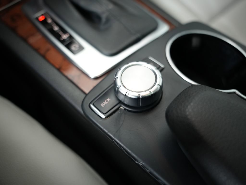 Used 2012 Mercedes-Benz C 300 4MATIC Sedan w/ Premium 1 Pkg image 27