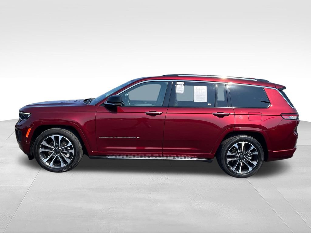 Used 2022 Jeep Grand Cherokee L Overland w/ Advanced Protech Group III AWD/4WD image 2