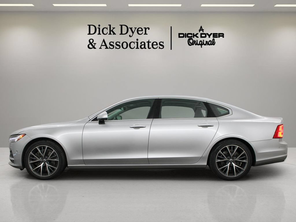 Used 2018 Volvo S90 T6 Momentum w/ Convenience Package AWD/4WD image 15