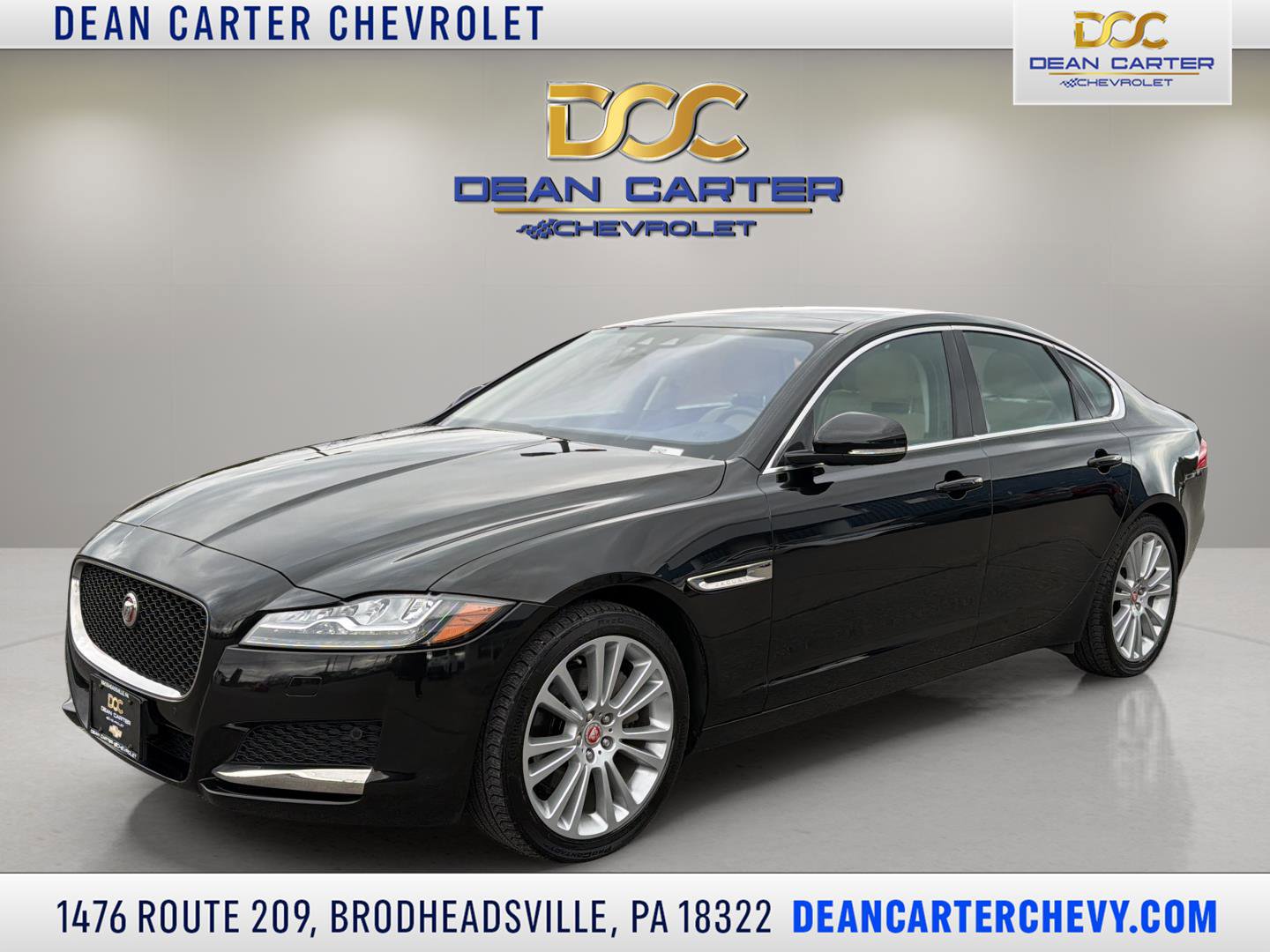 Used 2020 Jaguar XF Premium image 1