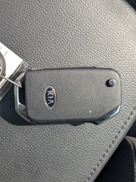 Used 2022 Kia Soul LX FWD image 30