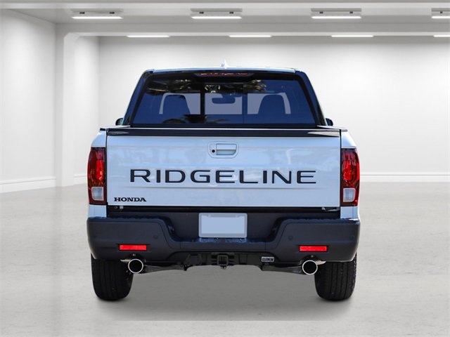 New 2026 Honda Ridgeline Black Edition image 3
