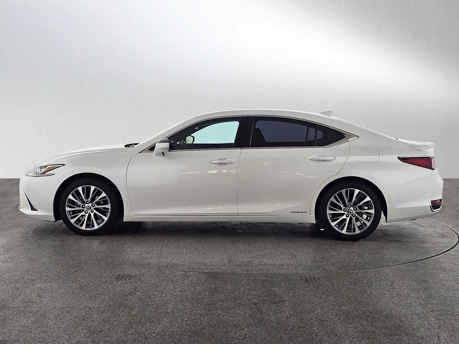 Used 2021 Lexus ES 300h w/ Premium Package FWD image 6