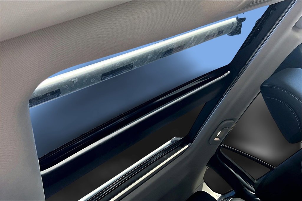 Certified 2025 MAZDA CX-50 AWD 2.5 S w/ Weather Package image 17