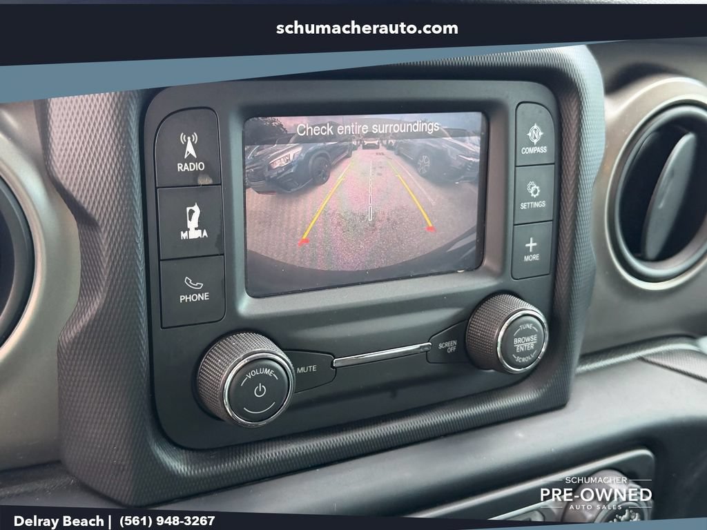 Certified 2020 Jeep Wrangler Sport AWD/4WD image 15