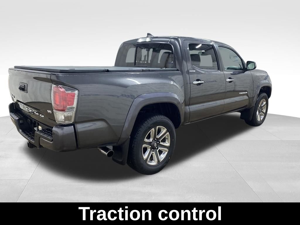 Used 2018 Toyota Tacoma Limited w/ Four Season Floor Mat Package image 8