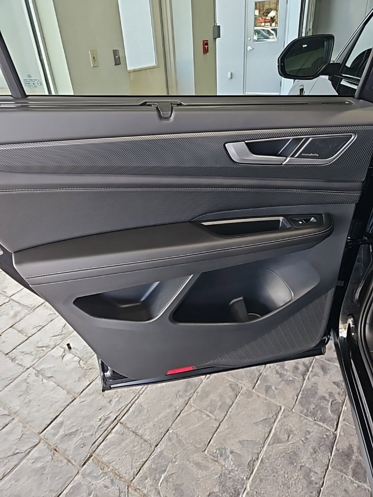 New 2026 Volkswagen Atlas Cross Sport SEL Premium R-Line image 21