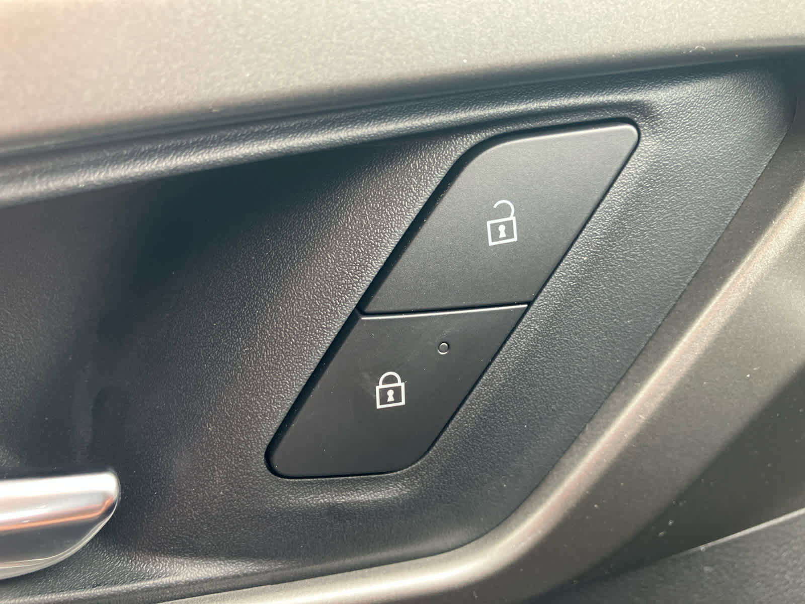 New 2026 Chevrolet Traverse LT w/ Sun and Wheel Package image 12