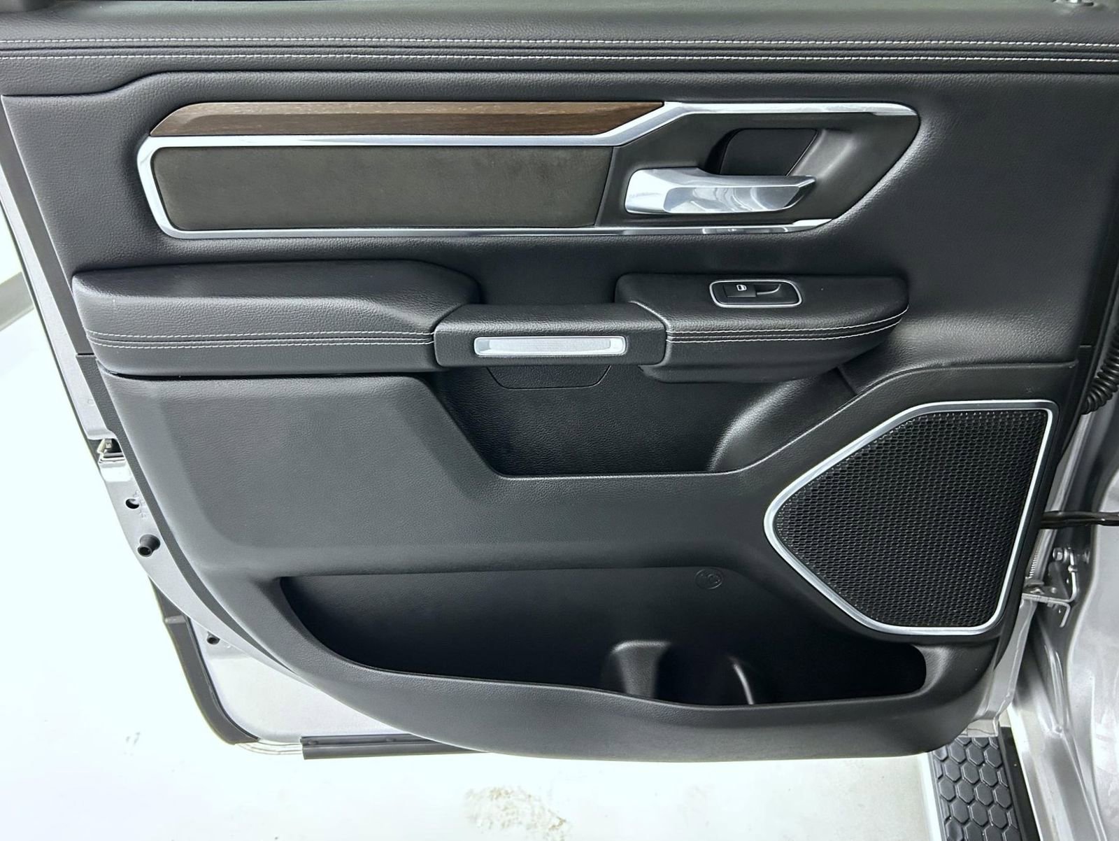 Certified 2022 RAM 1500 Laramie AWD/4WD image 20