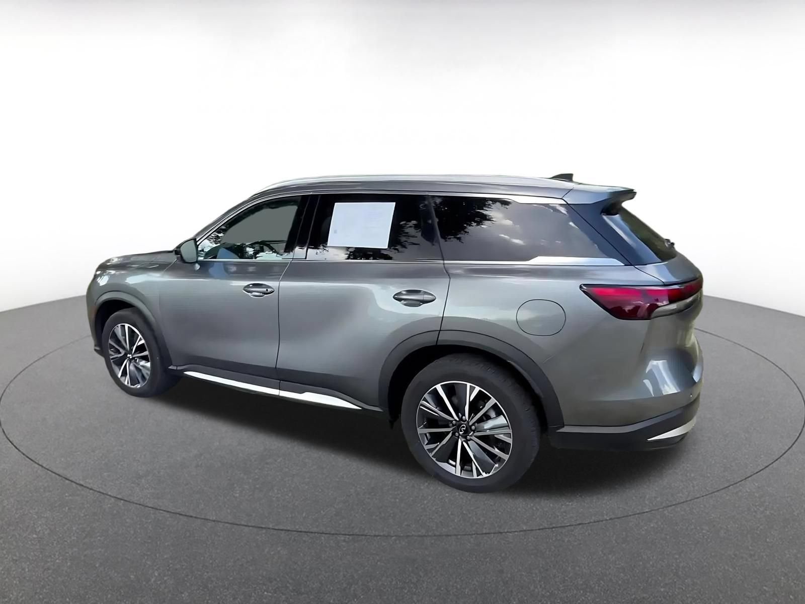 Used 2026 INFINITI QX60 Luxe FWD image 10
