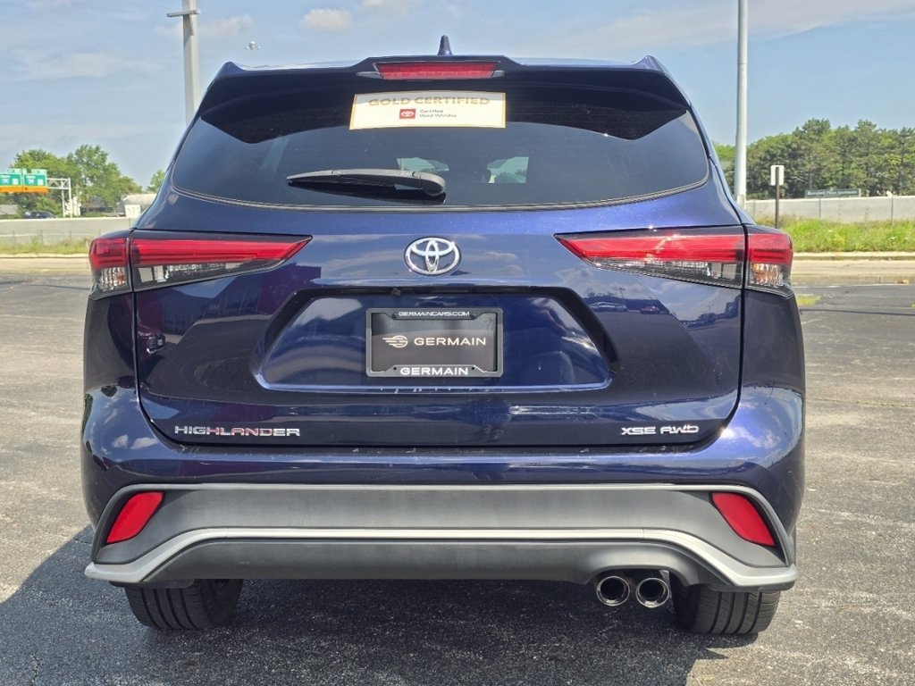 Used 2021 Toyota Highlander XSE AWD/4WD image 18