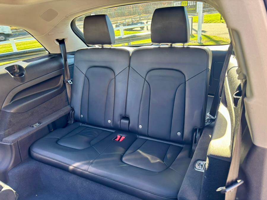 Used 2015 Audi Q7 TDI Premium Plus w/ Premium Plus Package AWD/4WD image 16