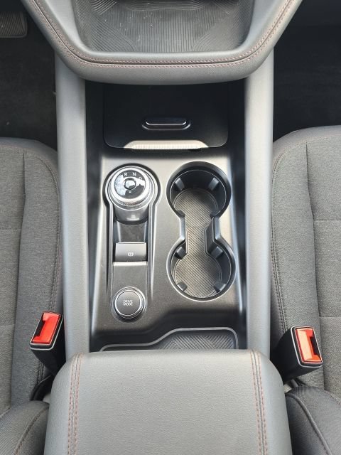 Used 2025 Ford Explorer Active RWD image 39