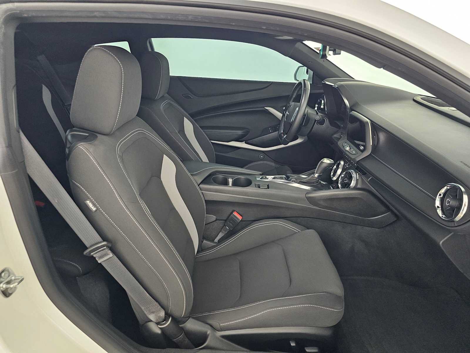 Used 2022 Chevrolet Camaro SS RWD image 21