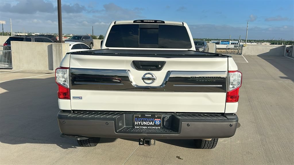 Used 2019 Nissan Titan Platinum Reserve w/ Platinum Utility Package AWD/4WD image 13