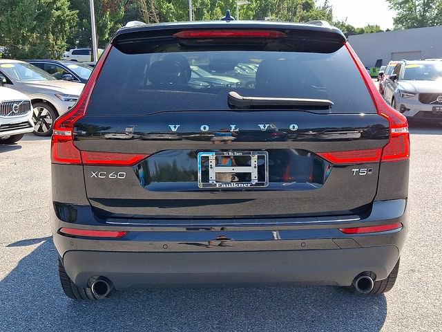 Used 2018 Volvo XC60 T5 Momentum w/ Vision Package AWD/4WD image 5