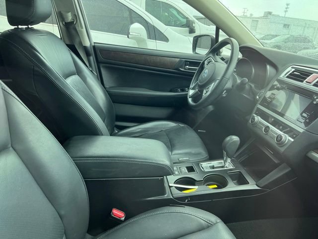 Used 2016 Subaru Outback 3.6R Limited AWD/4WD image 5
