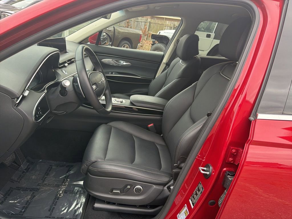 Used 2025 Genesis GV70 2.5T image 14