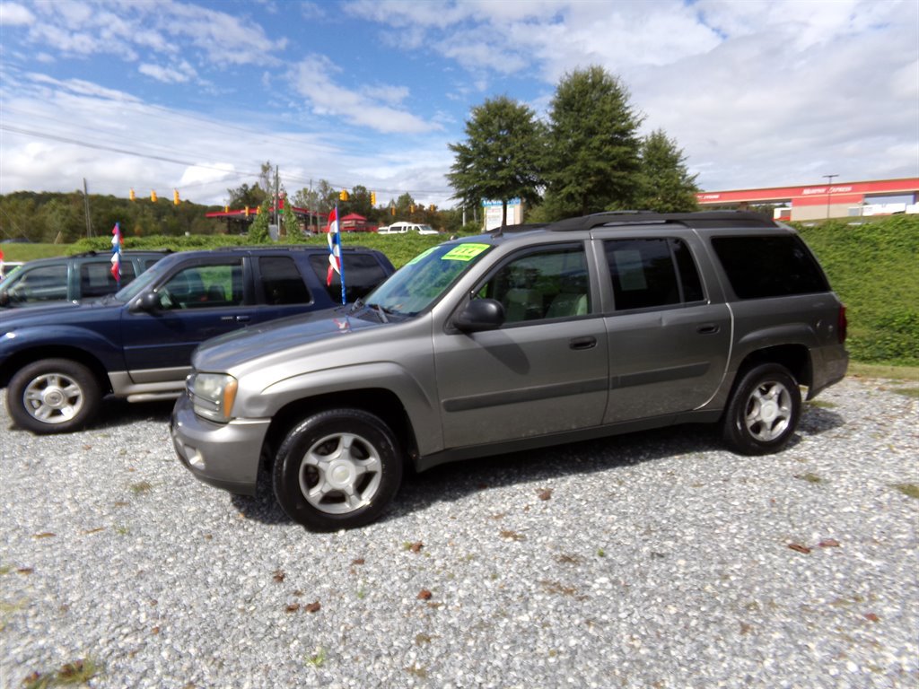 Used 2005 Chevrolet TrailBlazer EXT LS