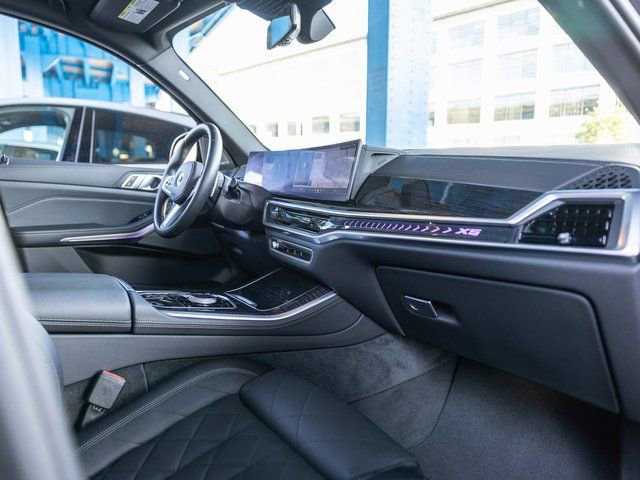 Used 2024 BMW X5 sDrive40i w/ M Sport Package image 43