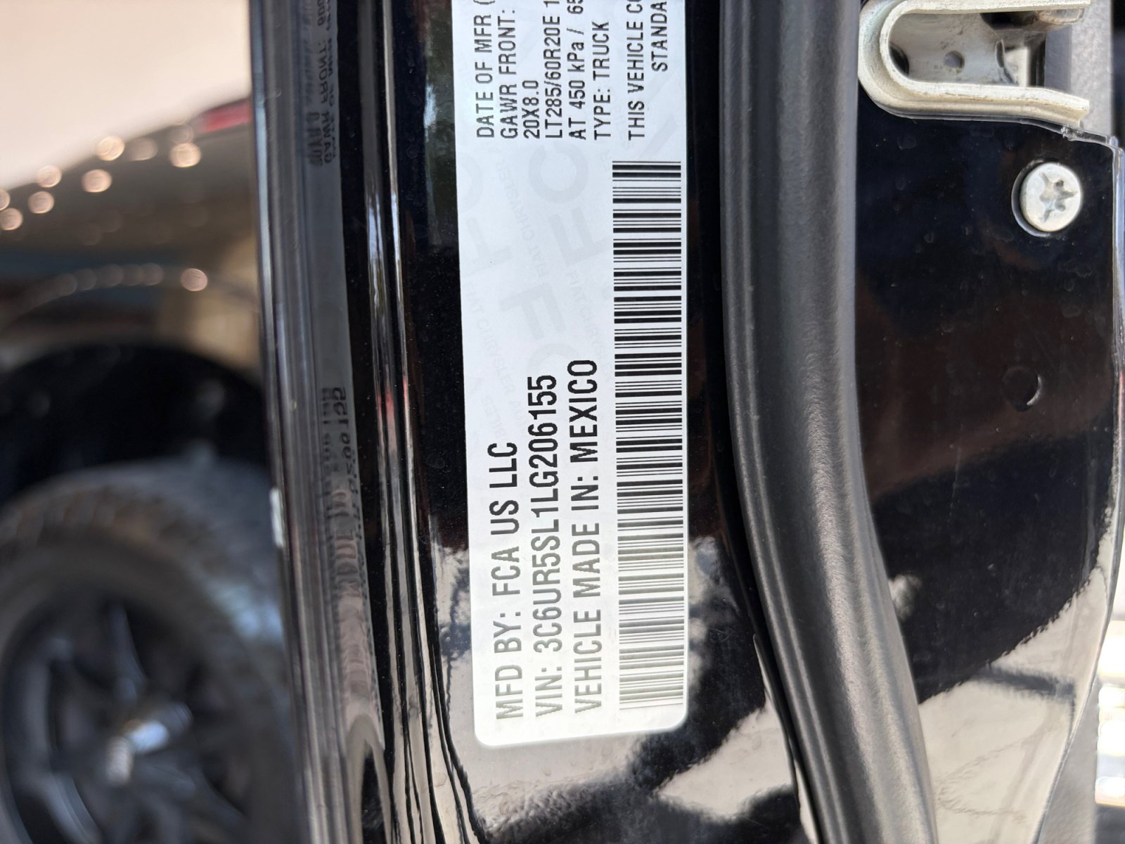 Used 2020 RAM 2500 Limited AWD/4WD image 34