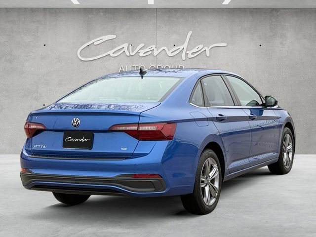 Used 2022 Volkswagen Jetta SE image 16