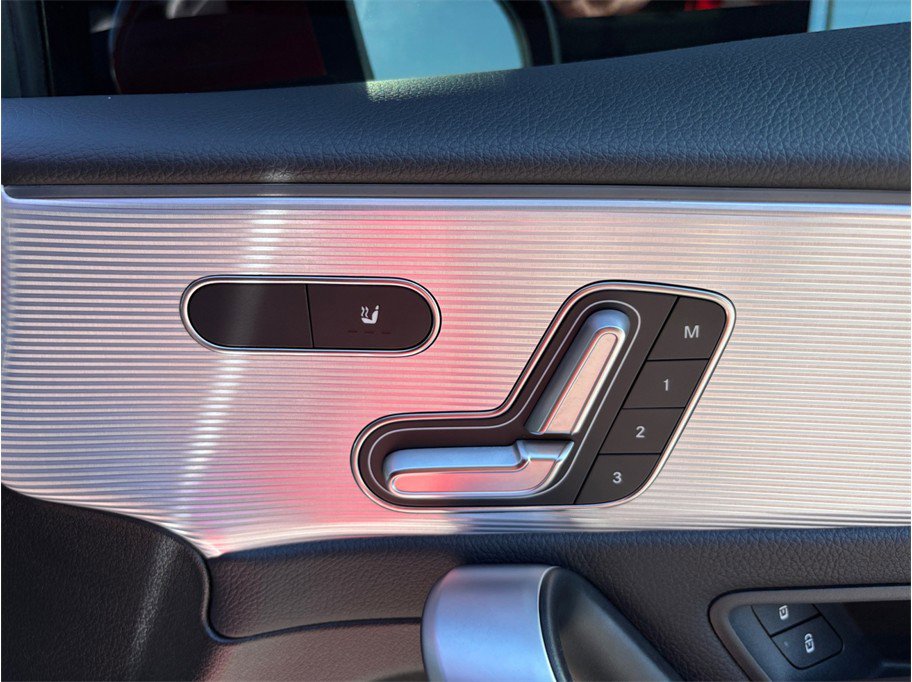 Used 2019 Mercedes-Benz A 220 image 40