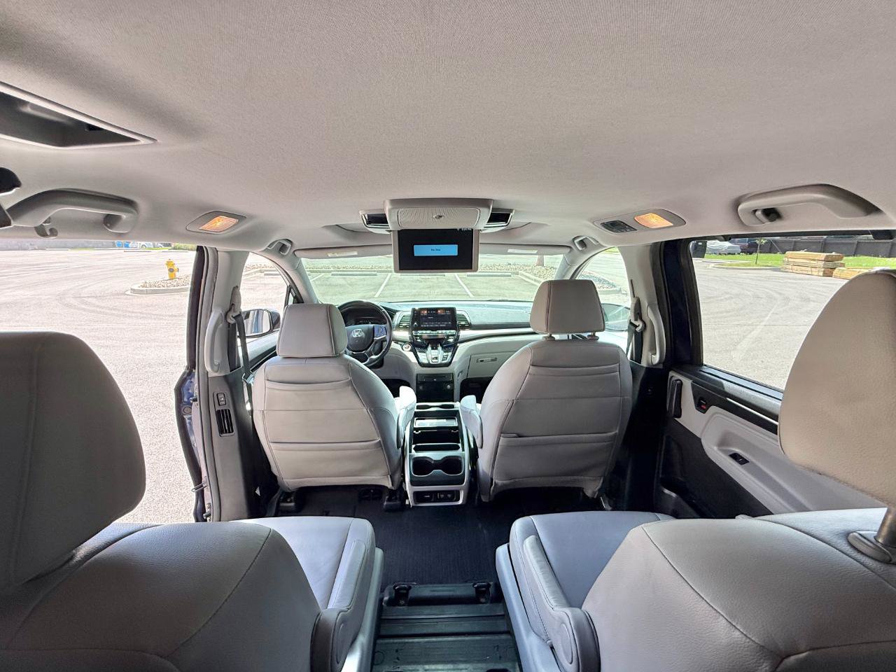 Used 2018 Honda Odyssey Elite image 14