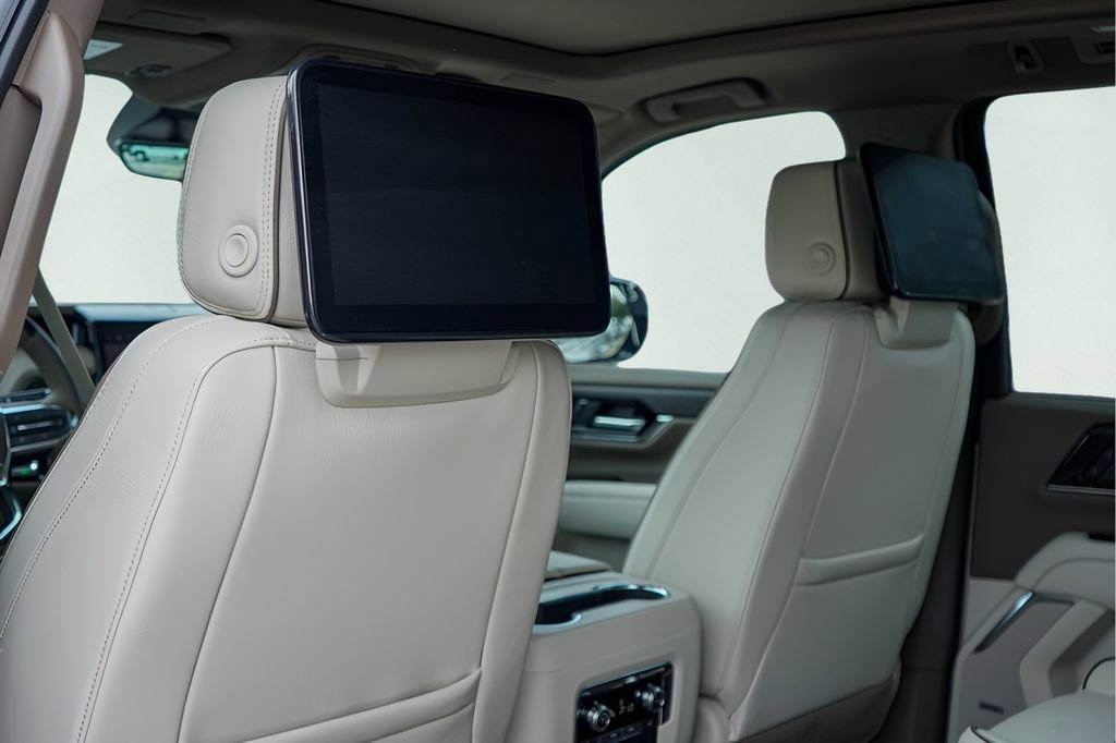 New 2026 GMC Yukon XL Denali w/ Denali Reserve Package AWD/4WD image 18